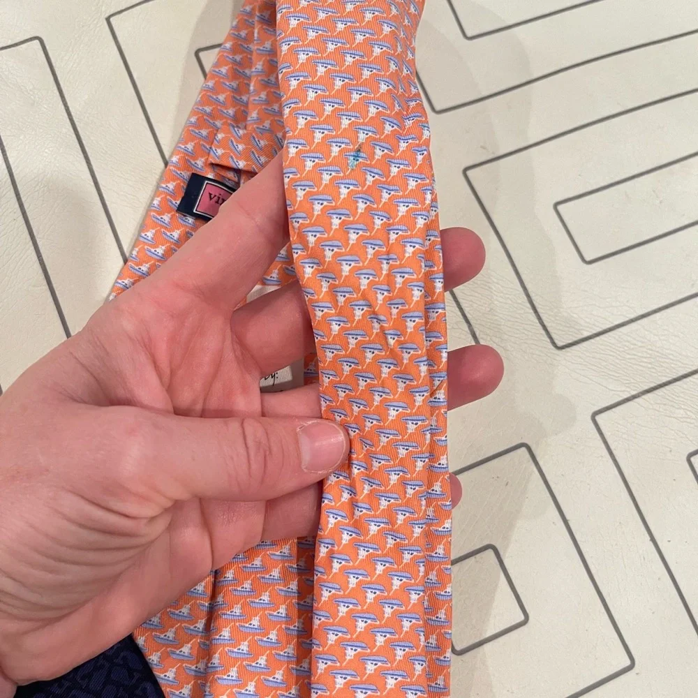 Vineyard Vines Junior Neck Tie